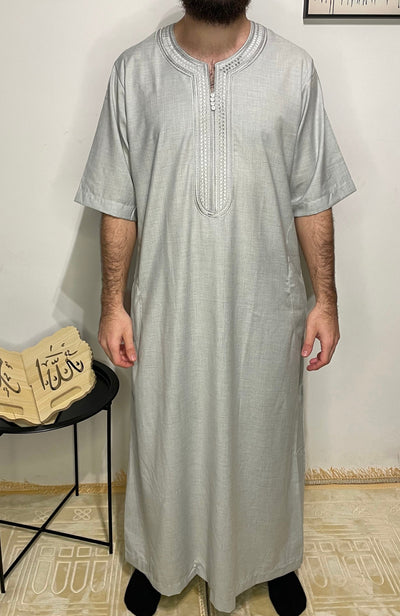 Qamis Maghrébins
